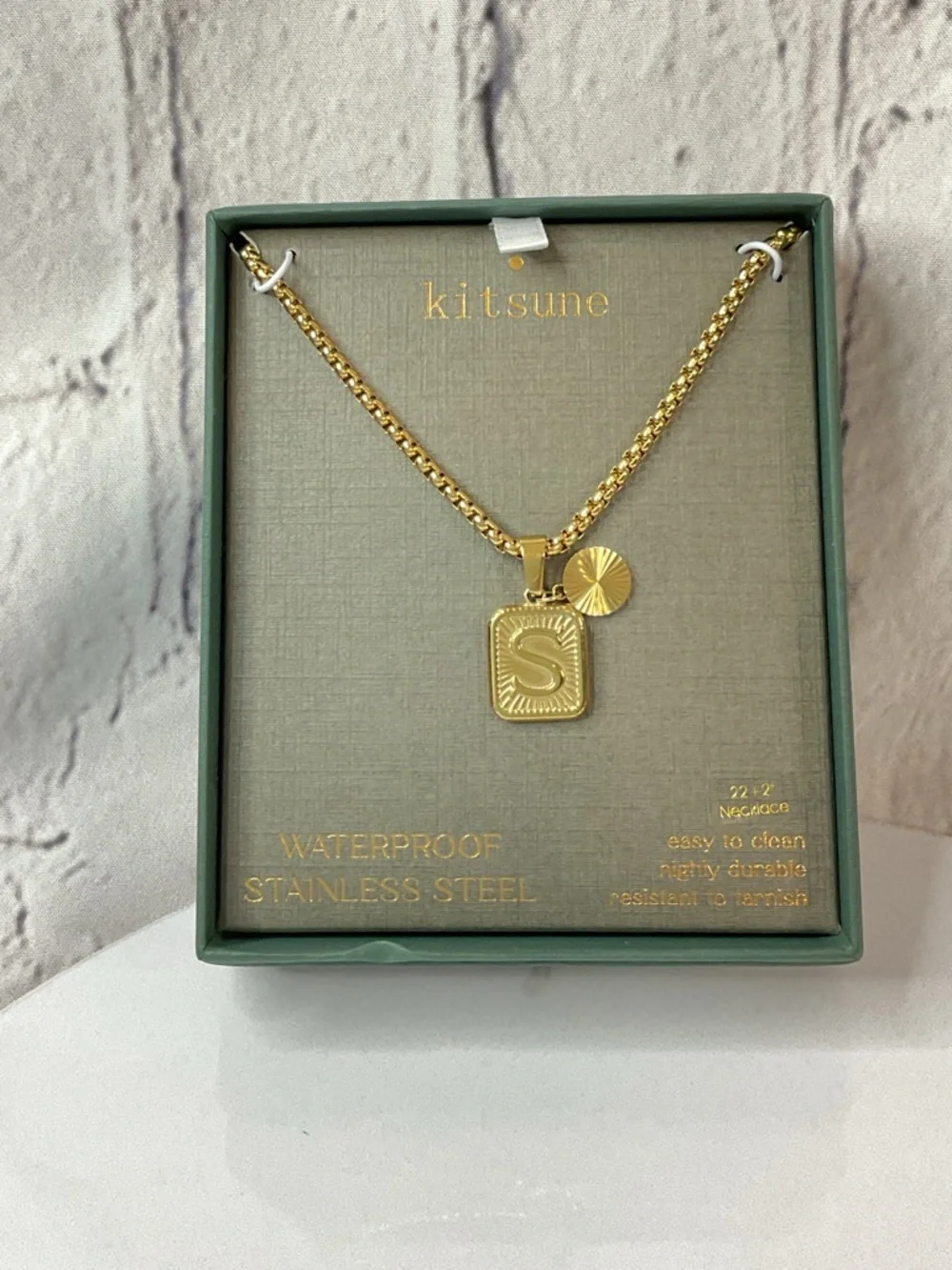 🌟 Kitsune Initial S Pendant Necklace - Picture 2 of 4